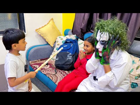 Mauli ke class me bhoot ko su su lagi 😳#horrorcomedy