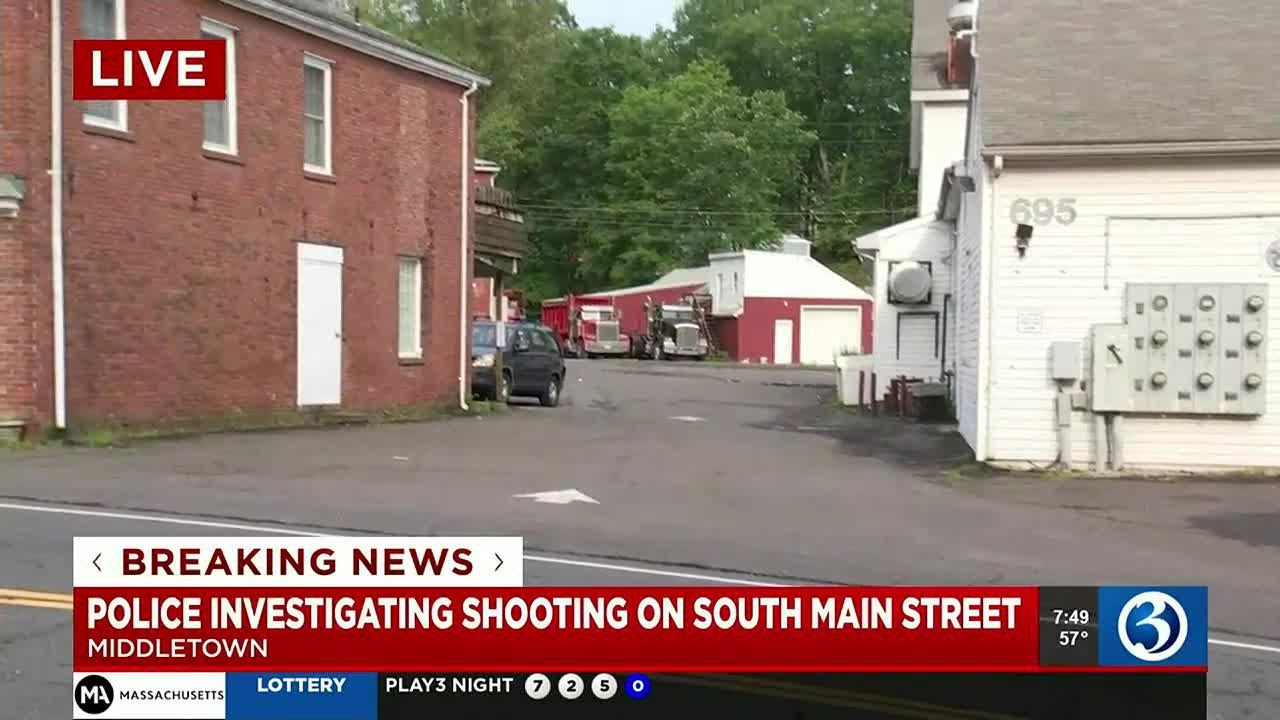 Police investigate deadly shooting at hookah lounge in Middletown - YouTube
