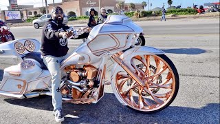 SLIDING WITH LACE ON HIS CUSTOM $300,000 HARLEY ROAD GLIDE TO LONESTAR RALLY 2022...