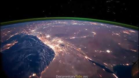 تلاوه خاشعه للشيخ خالد الجليل (وَيَوْمَ تَشَقَّقُ السَّمَاءُ بِالْغَمَامِ وَنُزِّلَ الْمَلَائِكَةُ ت