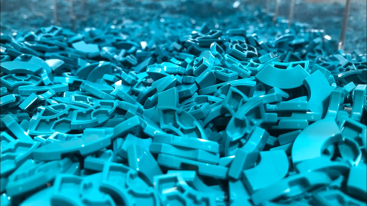 Fairview Mall Lego Store PAB Wall bricks 20221207 YouTube