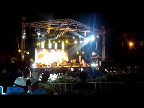 وهران الباهية مهرجان الهواء الطلق