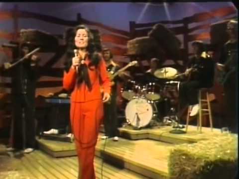 Loretta Lynn; “Trouble In Paradise” 1974 Hee Haw