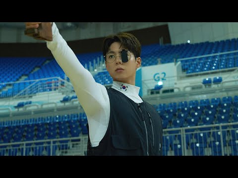 PARK BO GUM 2025 SEASON&#039;S GREETINGS MOOD FILM #5