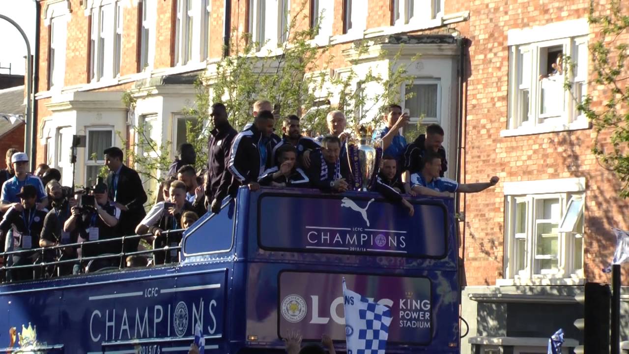 Leicester City FC Victory Parade - YouTube