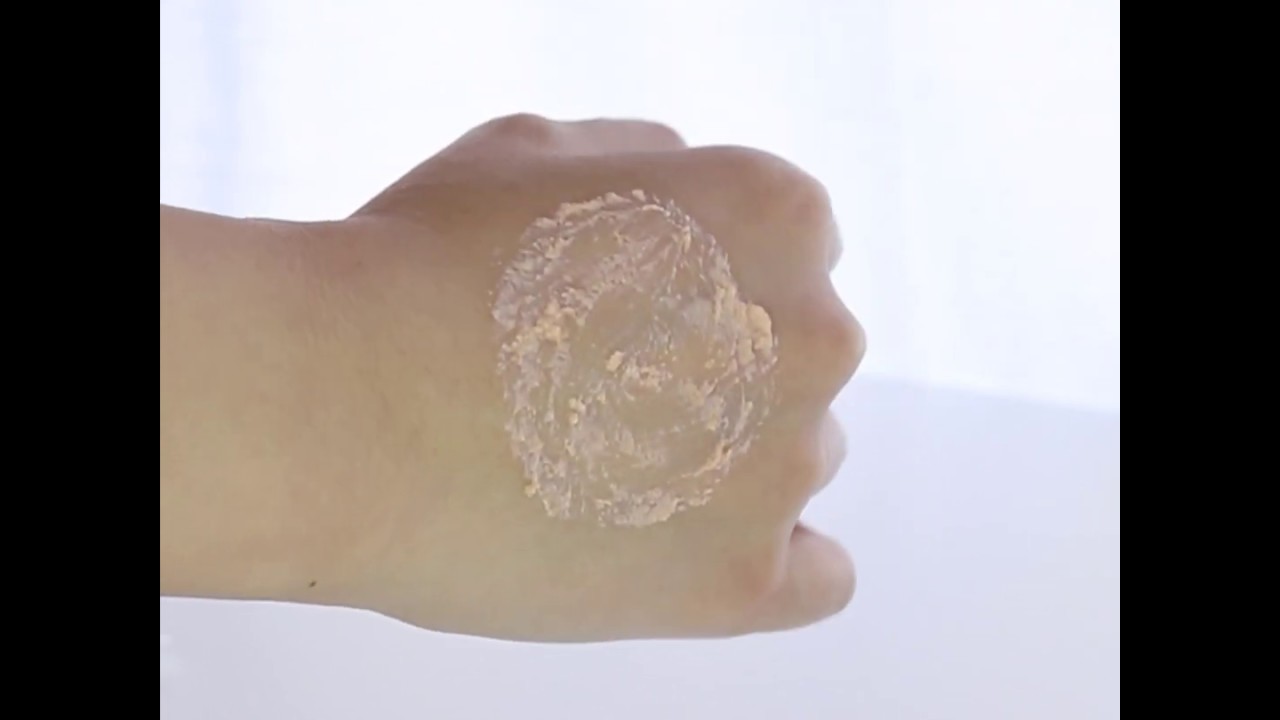 Exfoliate + Brighten Selfcare Set from Glo Skin Beauty