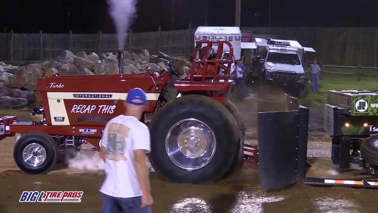 Super Pro Farm Tractors pulling at Harrisonburg June 23 2018