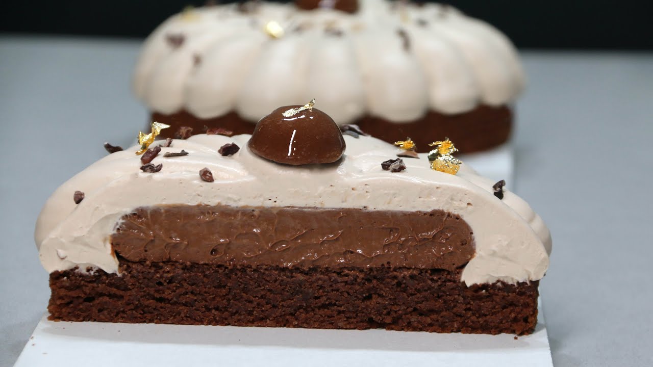 Chocolate & Amaretto Cake