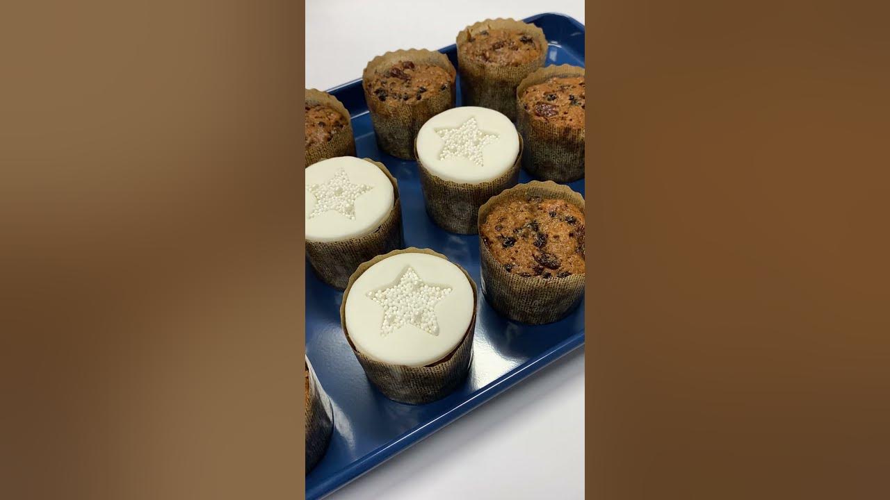 Festive Fruit Cake Kit Decorating the Cakes YouTube