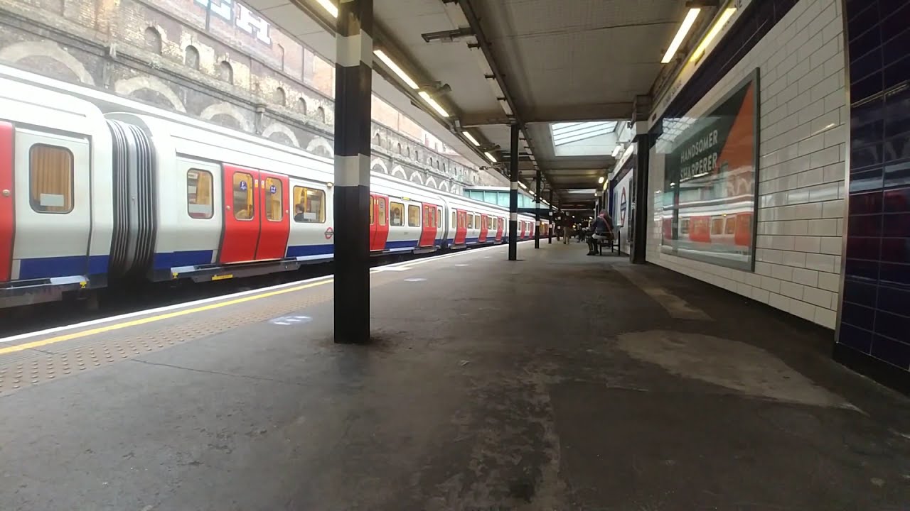 A Timelapse of Sloane square station YouTube