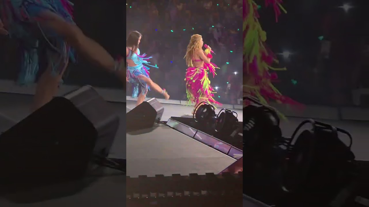 Obejrzyj Shakira - Dai Dai (Live In Newark) #Shakira #LMYNL #LMYNLWorldTour w YouTube Obejrzyj Shakira - Dai Dai (Live In Newark) #Shakira #LMYNL #LMYNLWorldTour w YouTube