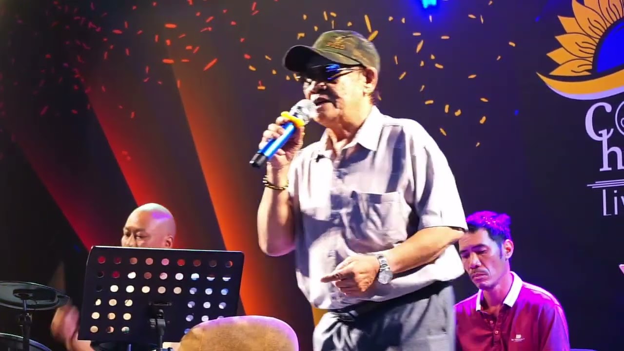 ĐỒN VẮNG CHIỀU XUÂN,st T.T.THANH