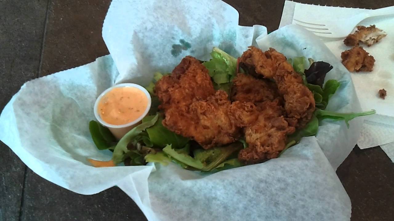 Fried Alligator in New Orleans - YouTube