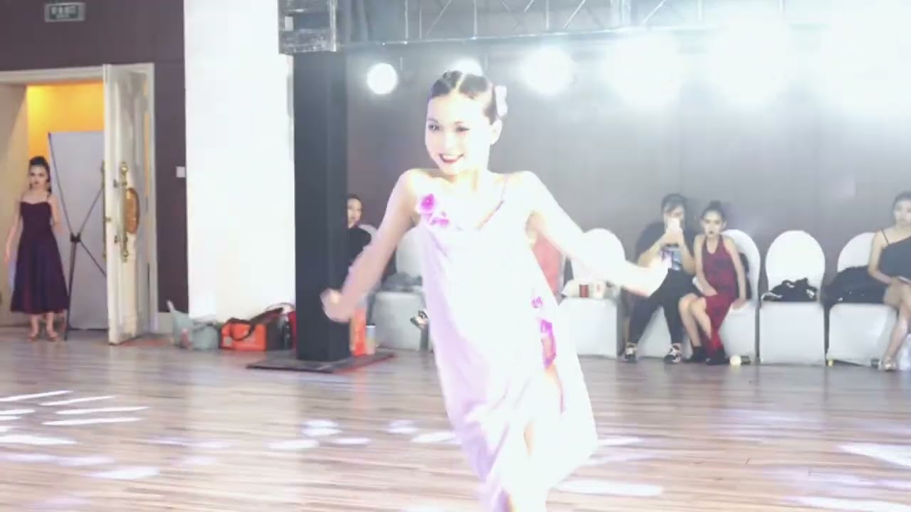 October 5,2023，Beijing，Dance training，Anna Cong.