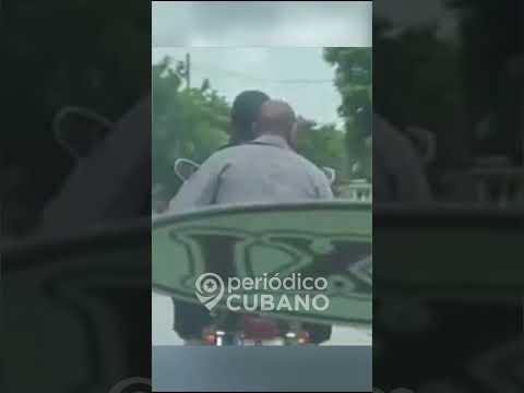 Policía cubana no respeta ni sus propias leyes de tránsito. ¡Así es Cuba!  #periódicocubano #shorts