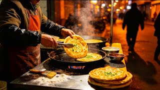 【LIVE】A pretty girl sells pancakes at the market.