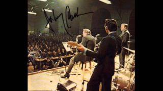 Johnny Cash - Ring of fire - Live at San Quentin chords