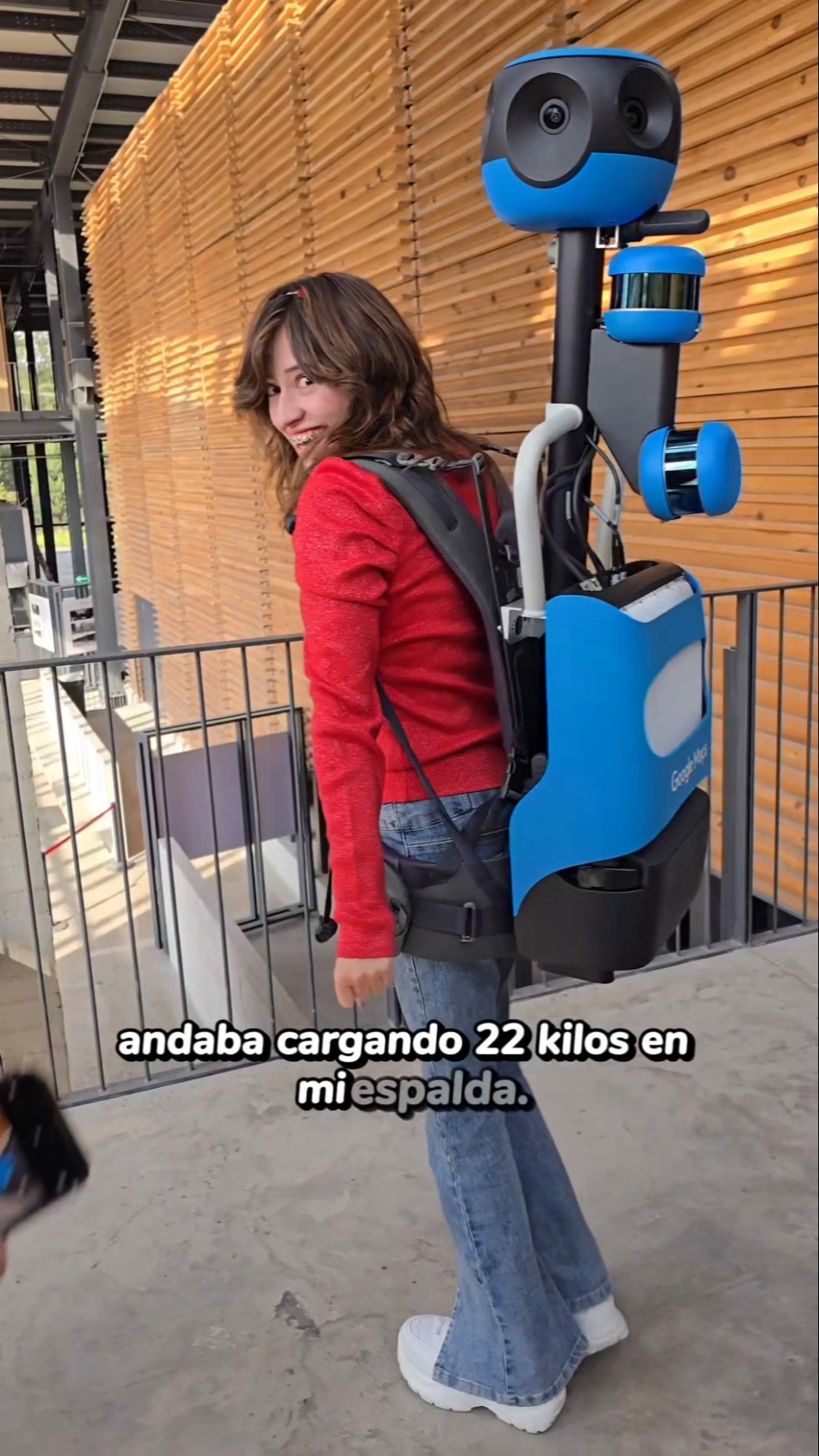 Cargué la mochila de Google Maps! | • Liza Baez •