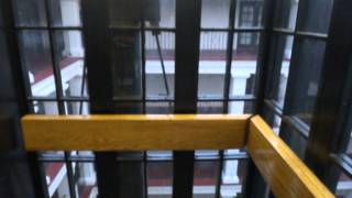 Older Dover Hydraulic Scenic elevator @ Doubletree Hotel San Antonio Airport TX for Gluse