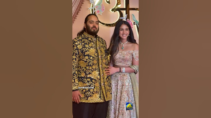 Mukesh Ambani's younger son Anant Ambani and Radhika Merchant clicked on their Sangeet Ceremony