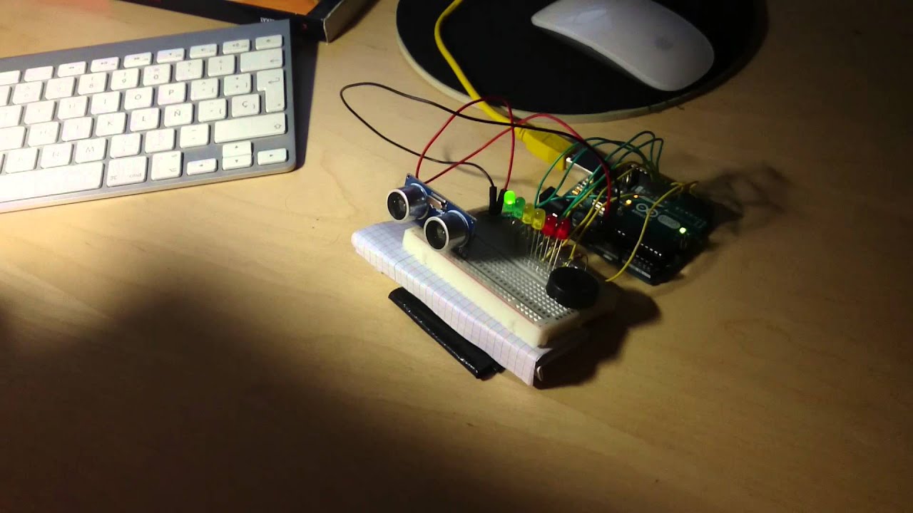PRÀCTICA 12: Sensor de distància aplicat a sis LEDs i un brunzidor ...