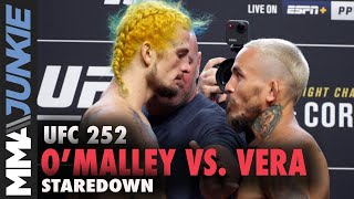 Surging bantamweights sean o'malley and marlon vera were all business
during their final staredown ahead of the ufc 252 co-main event, which
takes place satu...