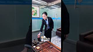 Work as an accountant to help the boss balance accounts#Daily life of running a company#Th