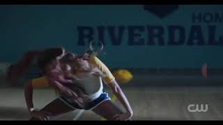 Riverdale 2X16 Toni Trys Out To Be A River Vixen