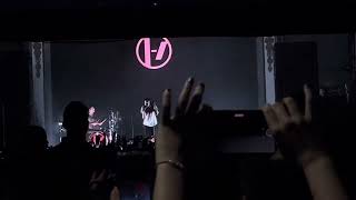 Medley (Hometown / Slowtown / Fake You Out / Guns for Hands) - Twenty One Pilots 5/24/24