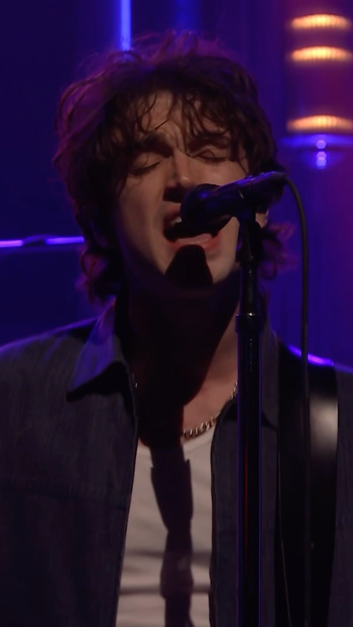 #Inhaler performs “Billy (Yeah Yeah Yeah)”! #FallonTonight