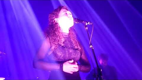 Celine Cairo - Overflow (albumreleaseshow Overflow)