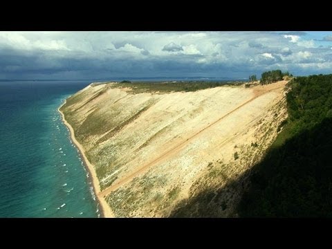 Wideo: Gdzie jest ładne jezioro w Michigan?