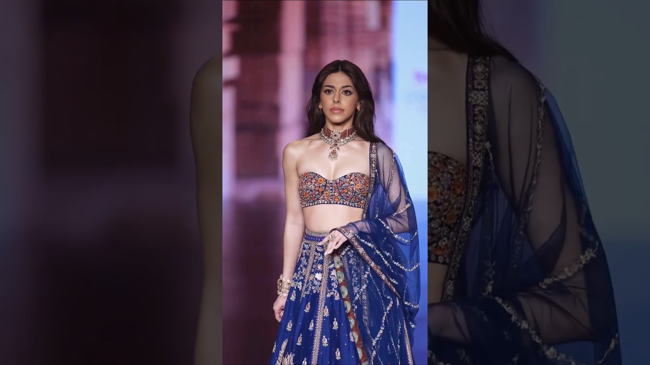 💙 BEAUTIFUL #alayaf walks the ramp with Pure Grace #shorts #rampwalk