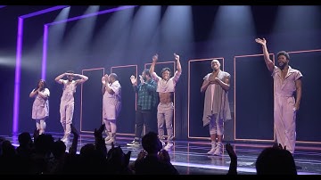 Opening Night Curtain Call of A STRANGE LOOP