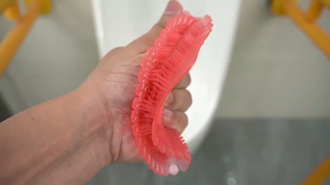 Urinal screen mat with anti_splashing function,popular in man toilet