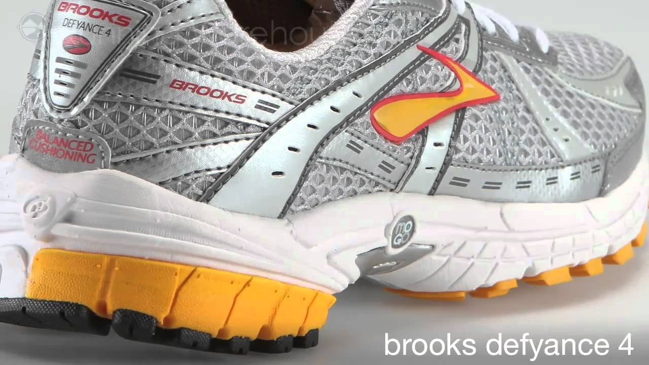 brooks running shoes stock