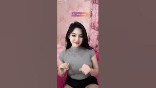 Bigo Live Dhian Sheptia/Nay Goyang Ebot Bikin Resah