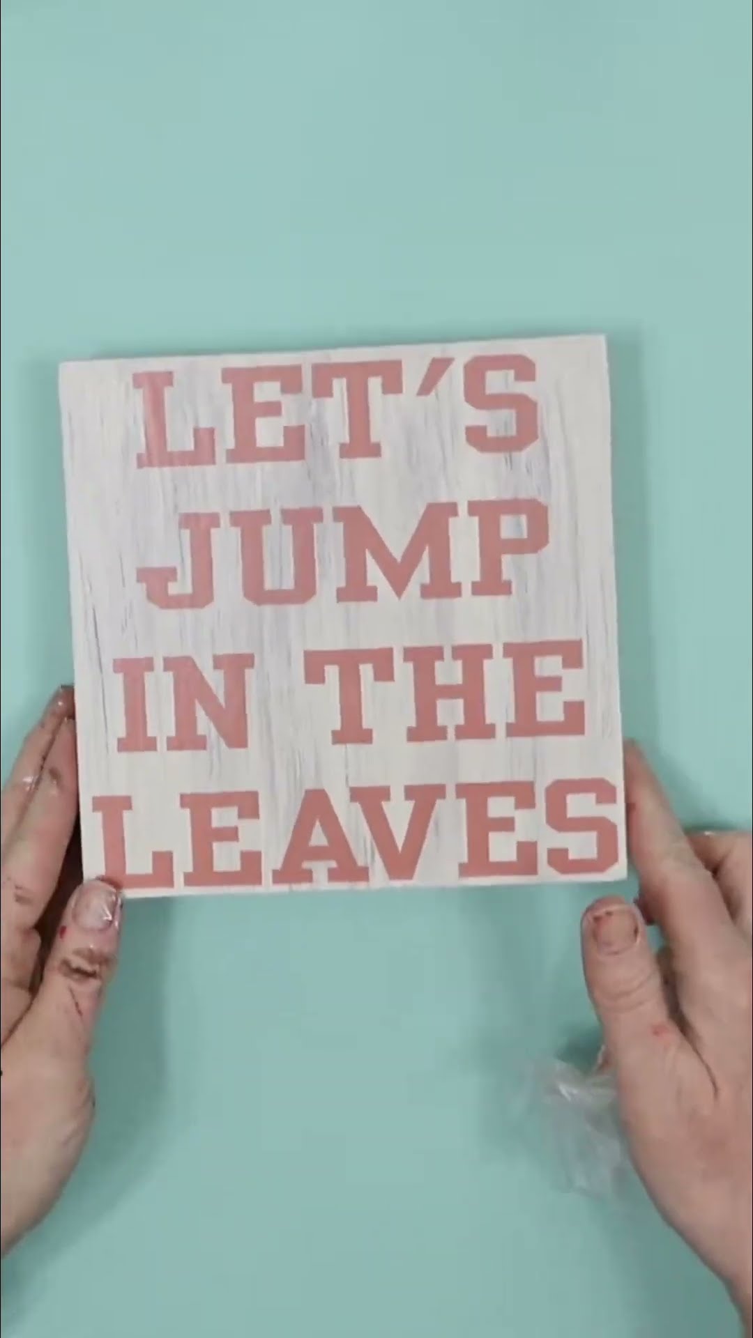 DIY Sign: Easy Vinyl Lettering Tutorial for Crafting Fun! #shorts