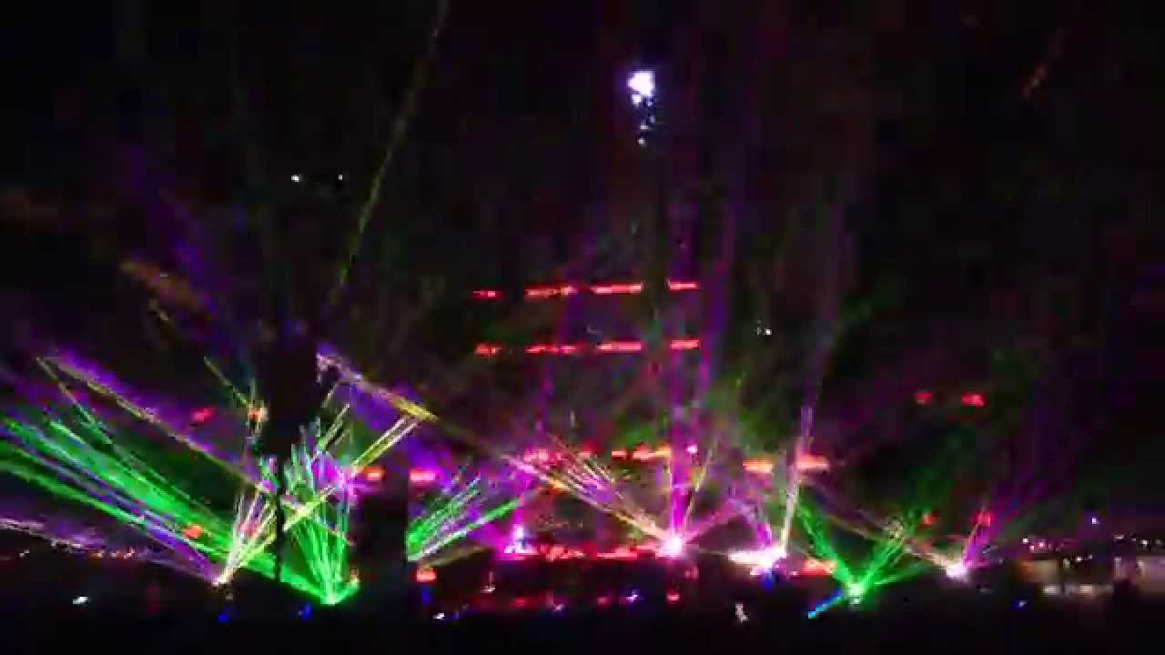 Tommy Trash - Lord Of The Trance - EDC LV 2014 (Laser show)