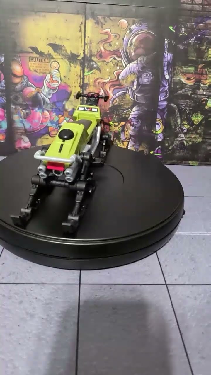 G.I. Joe Classified Cobra Dreadnok Zanya & Swamp Skier (Chameleon