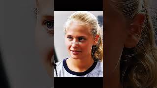 A garota que desafiou todos no futebol!#resumodefilmes #dicasdefilmes #Filmes #cinema