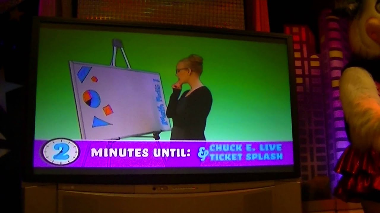 Chuck E Live Do The Chuck E 2015 New Countdown Youtube