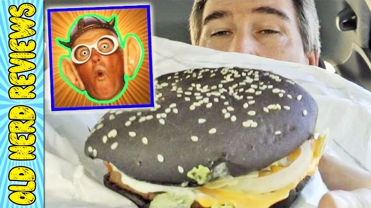 Burger King Halloween Whopper REVIEW - Collab With GoJoMedia Geoff 🎃👻🍔
