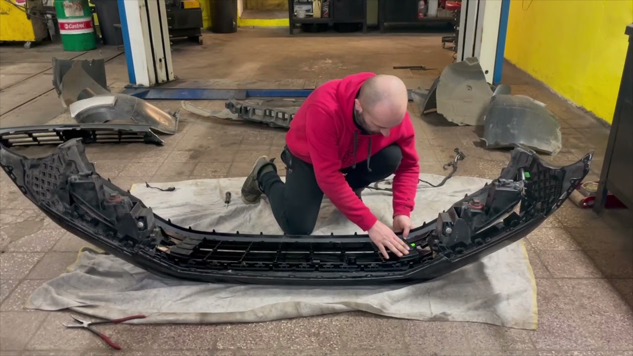 VW PASSAT B8  R-LINE přední nárazník