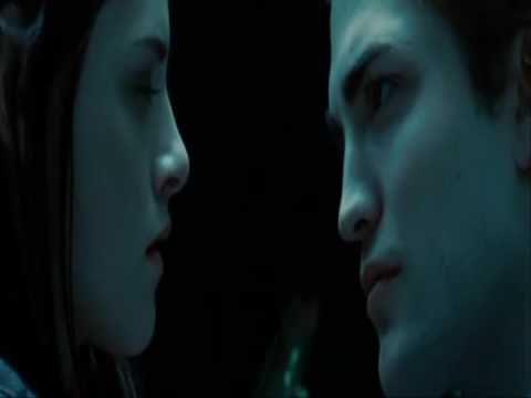 Twilight-- Bella and Edward-- "When I Look at You"