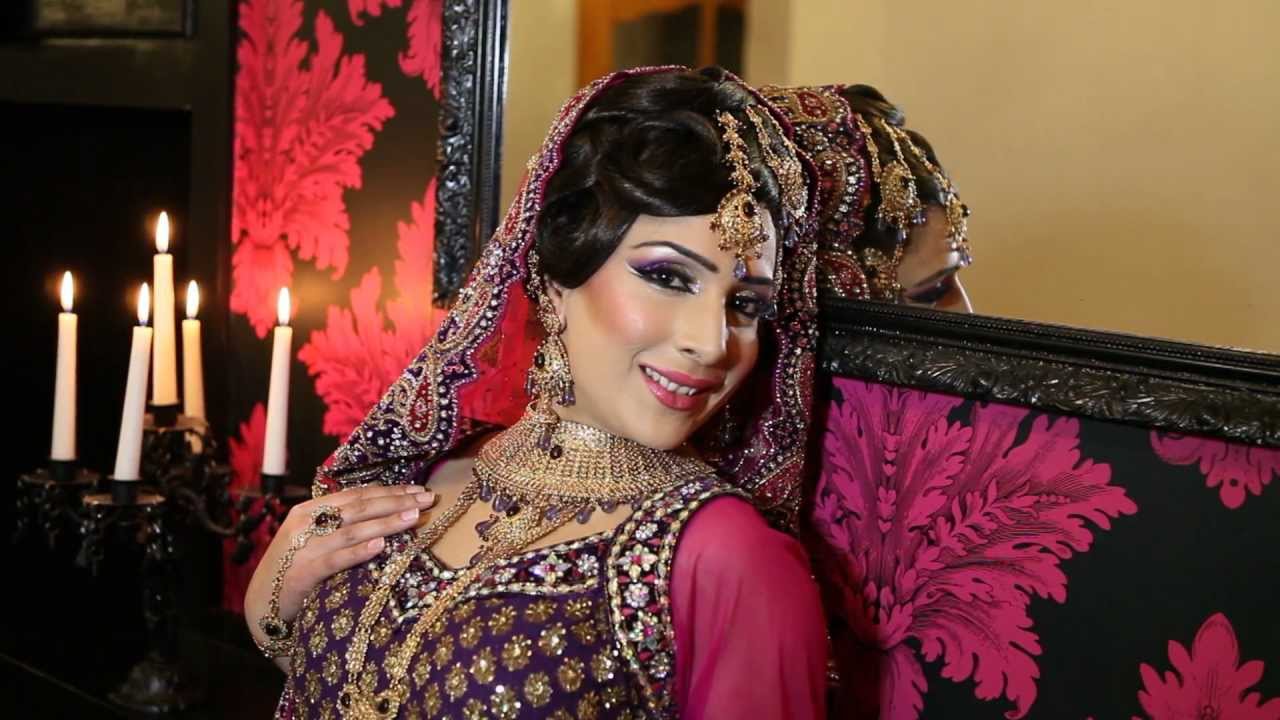 Rox-anna Azeem Makeup Artist