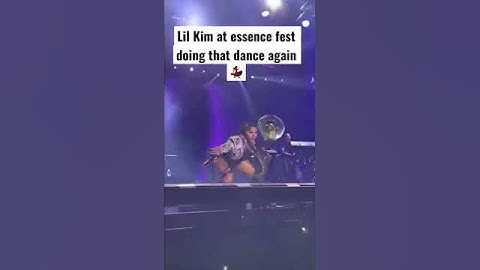 Thumbnail of Lil Kim signature dance moves #shorts #lilkim