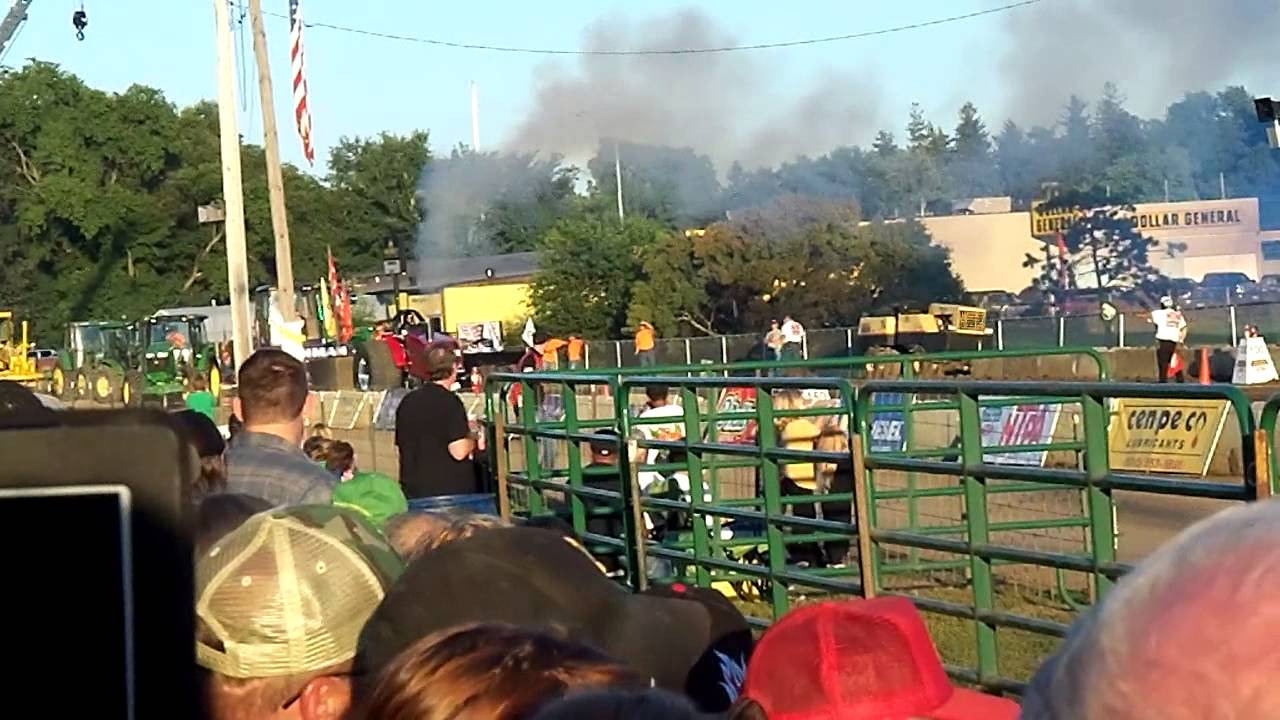 Digginhard - Waverly, IA 2013