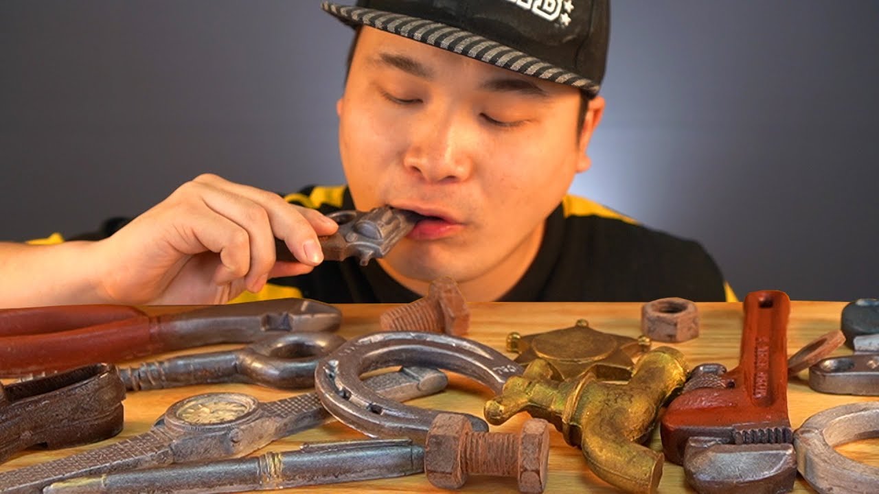 총부터 시계, 공구까지 다양한 초콜릿 먹방~!! 리얼사운드 social eating Mukbang(Eating Show)