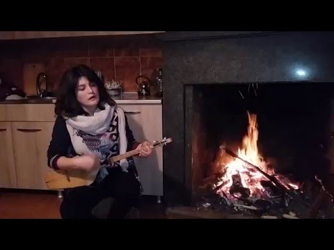 ელიზა გამრეკელაშვილი  ქუჩაში ვდგავარ (საკუთარი სიმღერა)